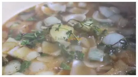 Deglaze and Create the Braising Liquid