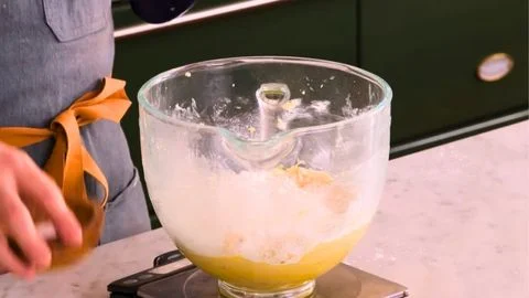 Mix the Dry Ingredients