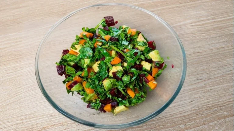 Fresh Kitchen Spinach Salad Recipe