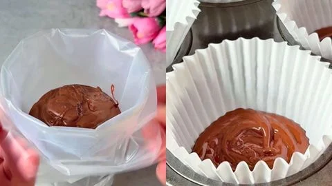 Add the Peanut Butter Filling & Seal with Chocolate