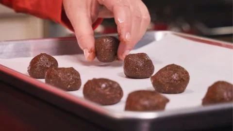 Roll Into Balls